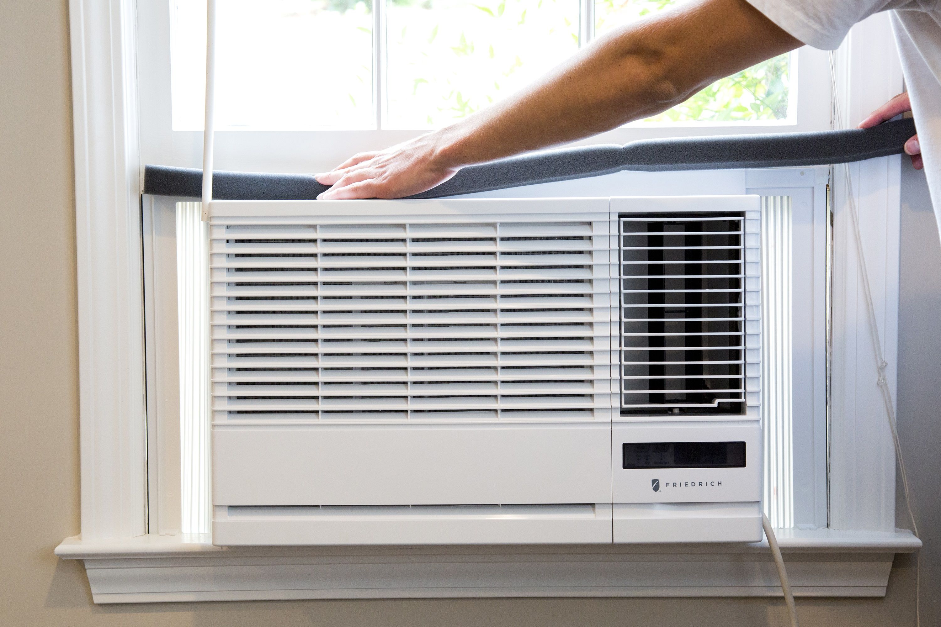 Why It's Beneficial To Hire A Professional Air Condition Maintenance Service