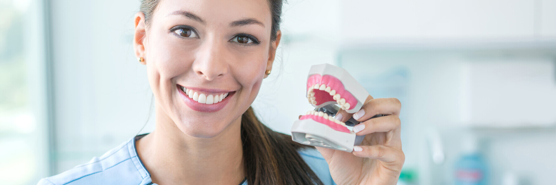 Buying or Replacing a Denture Which Is Better