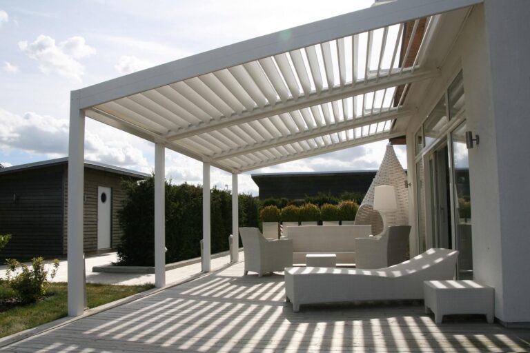 5 Best Garden Pergola Designs with Roofs