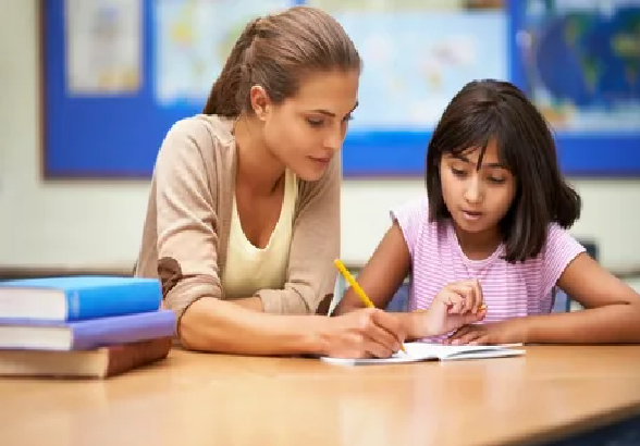 How can small group tutoring give your child an advantage?