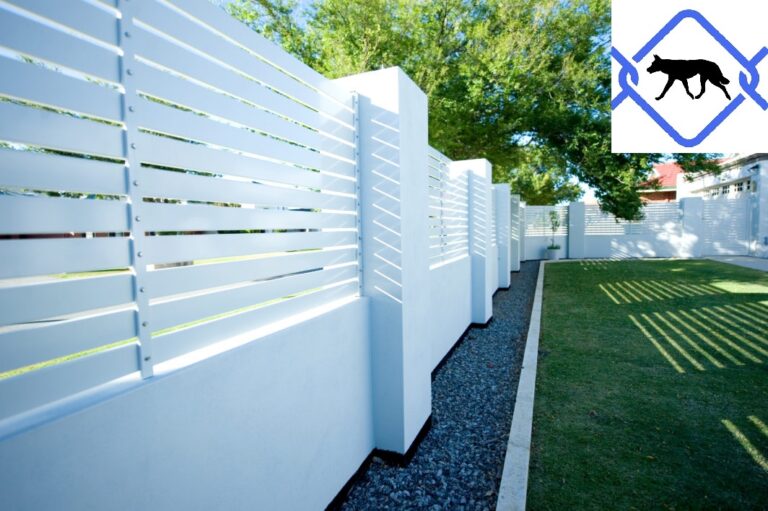 Tips for Choosing the Right Fencing Supplier For Your Commercial Facility