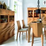How walnut dining table change home décor?
